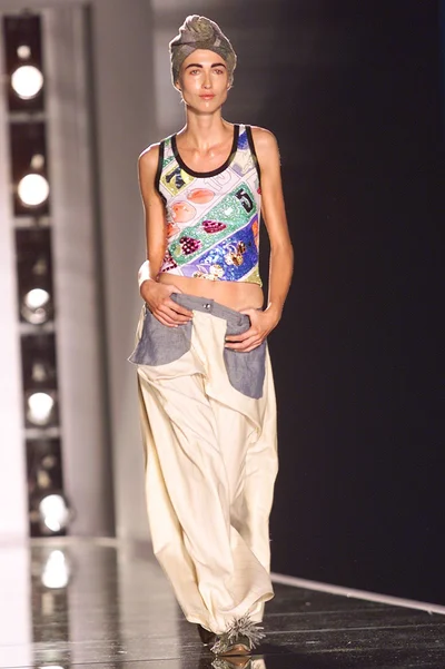 Look 30